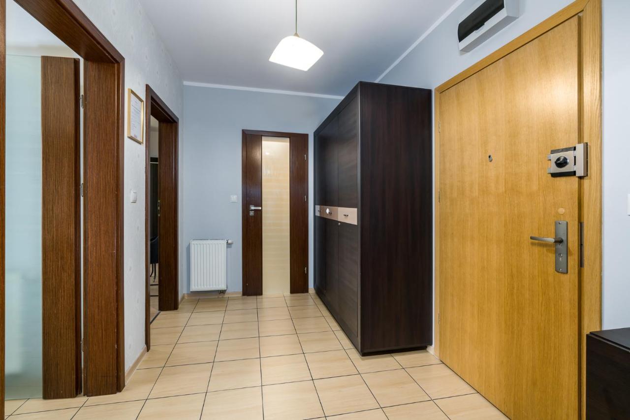 Sleepway Apartments - Garbary 95-112A 포즈난 외부 사진